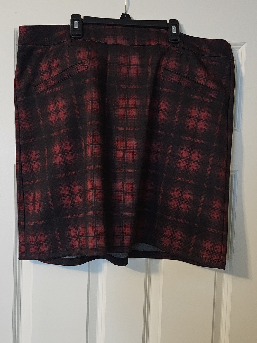 Women's Red Plaid Pencil Skirt